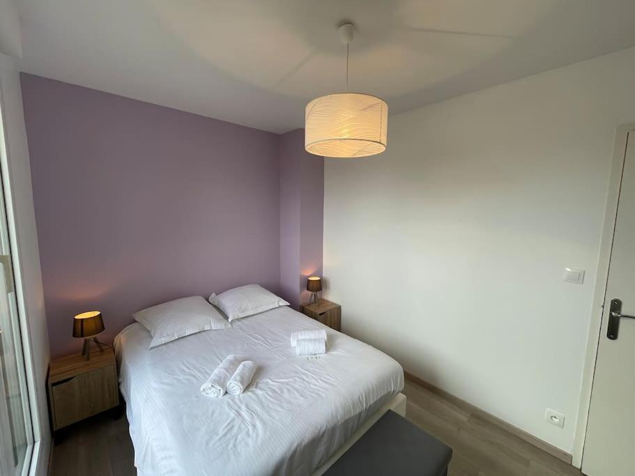 Persea Yourhosthelper Ouistreham Extérieur photo